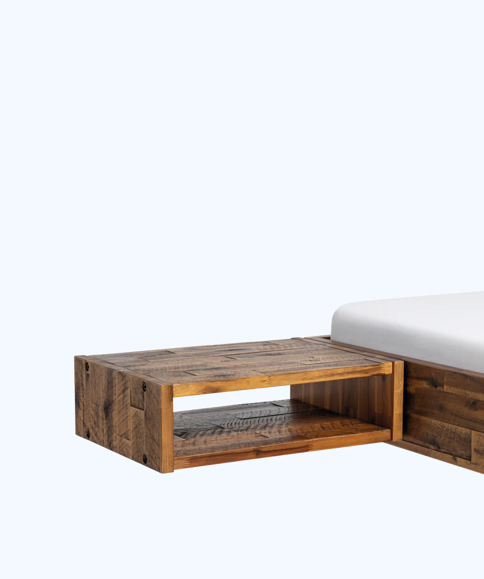 Jago Nachttisch Akazie Vintage brown lackiert 1 https://aquaribik.de/