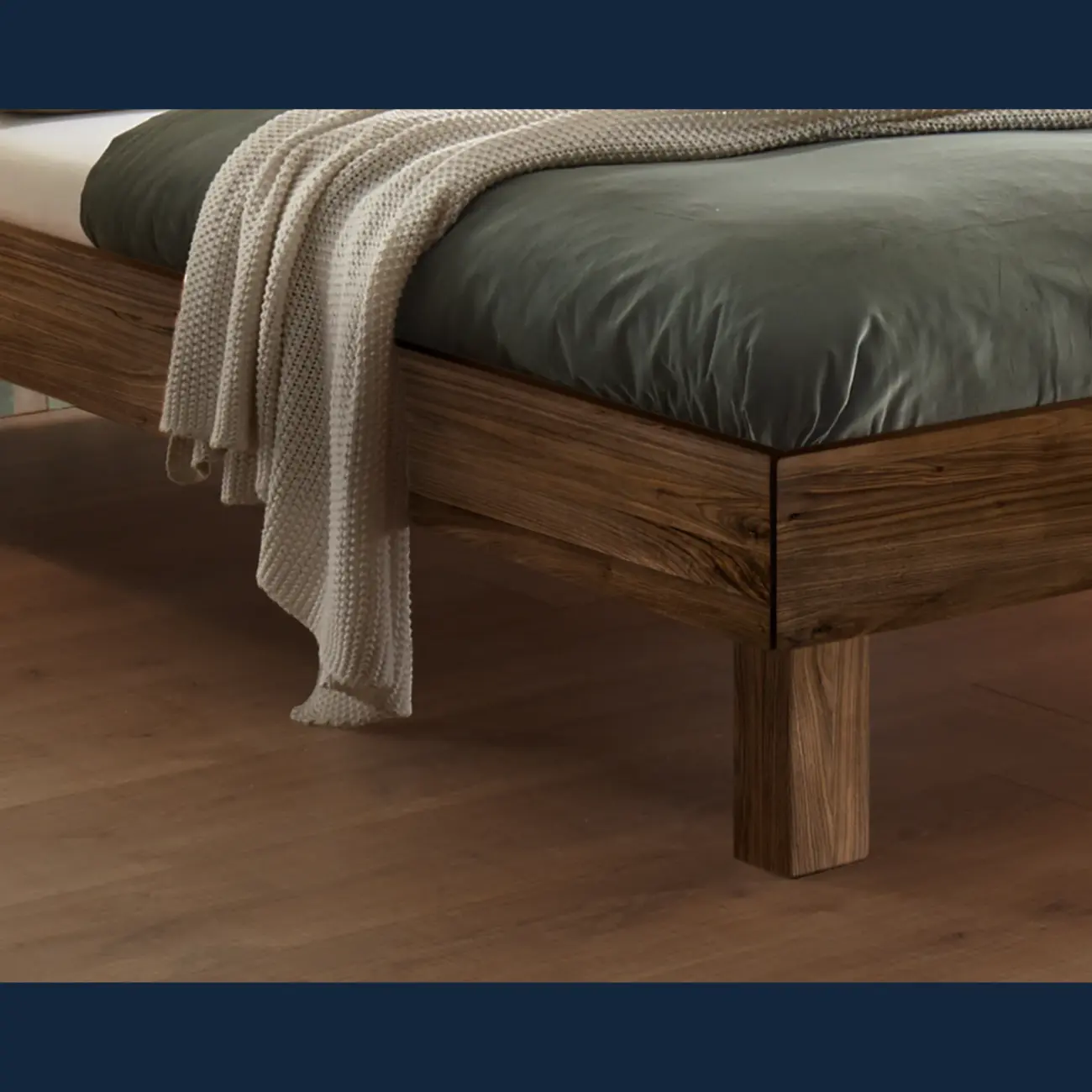 Robustes Massivholzbett Hasena Forti modern-skandinavisch 4 Robustes Massivholzbett Hasena Forti modern-skandinavisch – Bild 4