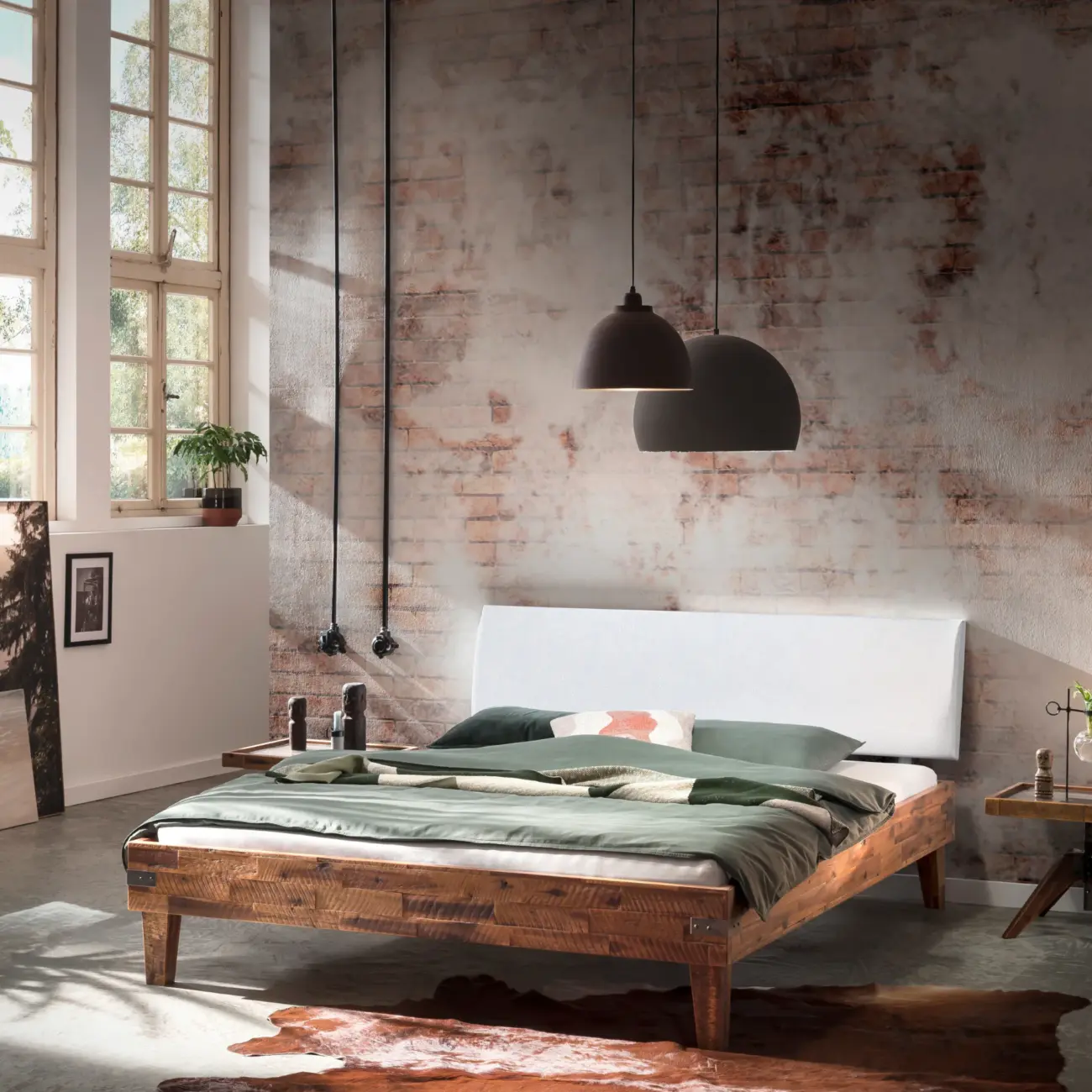 Markantes Massivholzbett Hasena Industrial Golea Factory – Bild 2