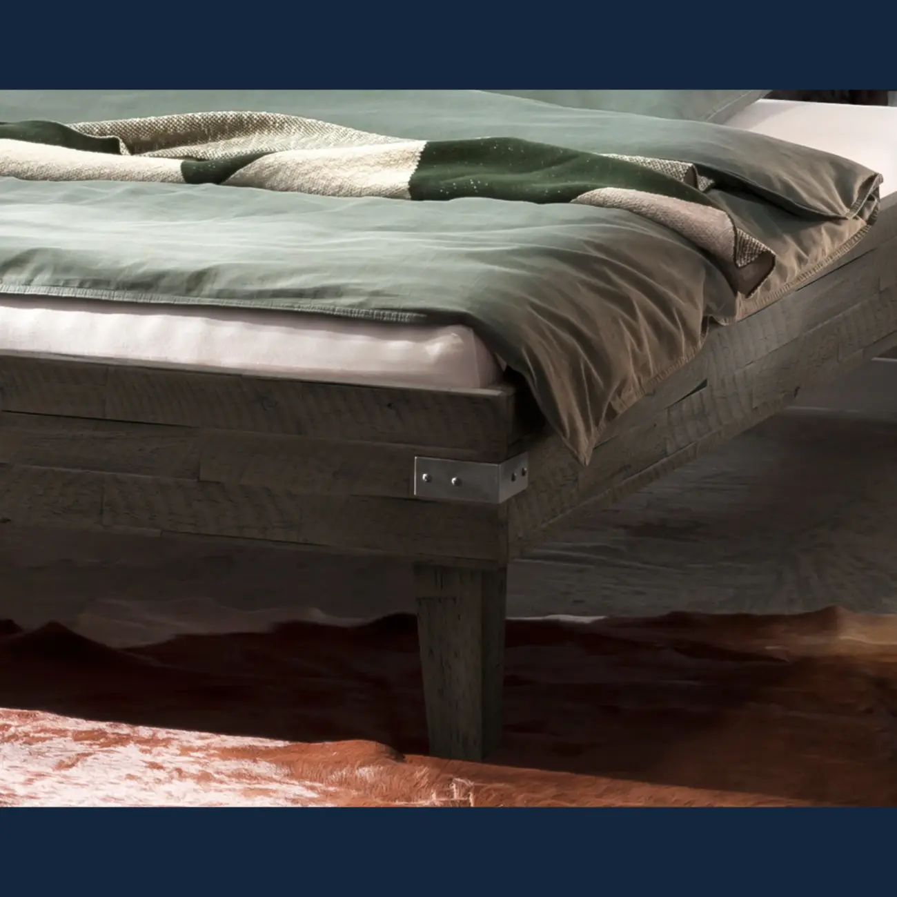 Markantes Massivholzbett Hasena Industrial Golea Factory – Bild 11