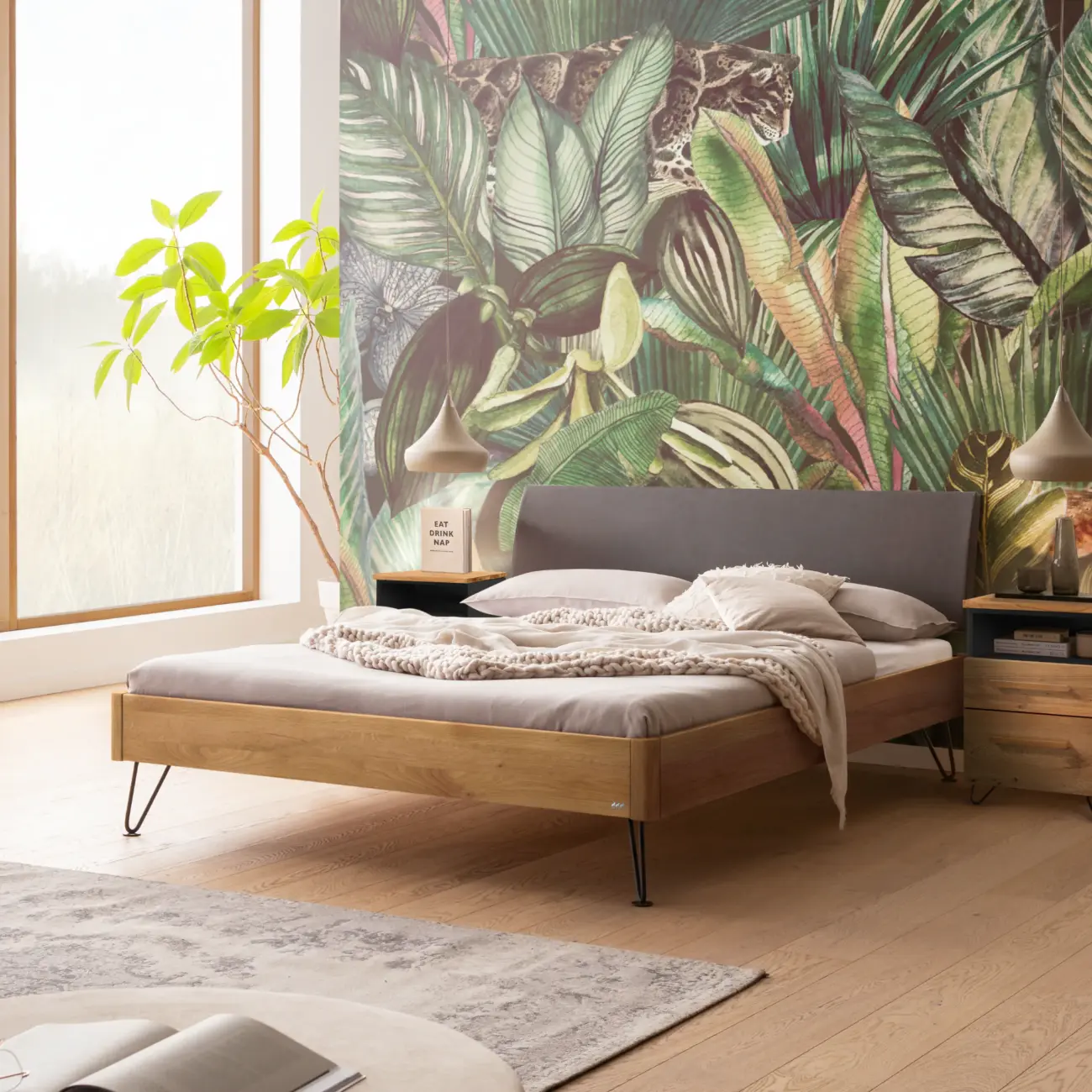 Zeitloses Massivholzbett Hasena Lugano modern-industrial – Bild 14