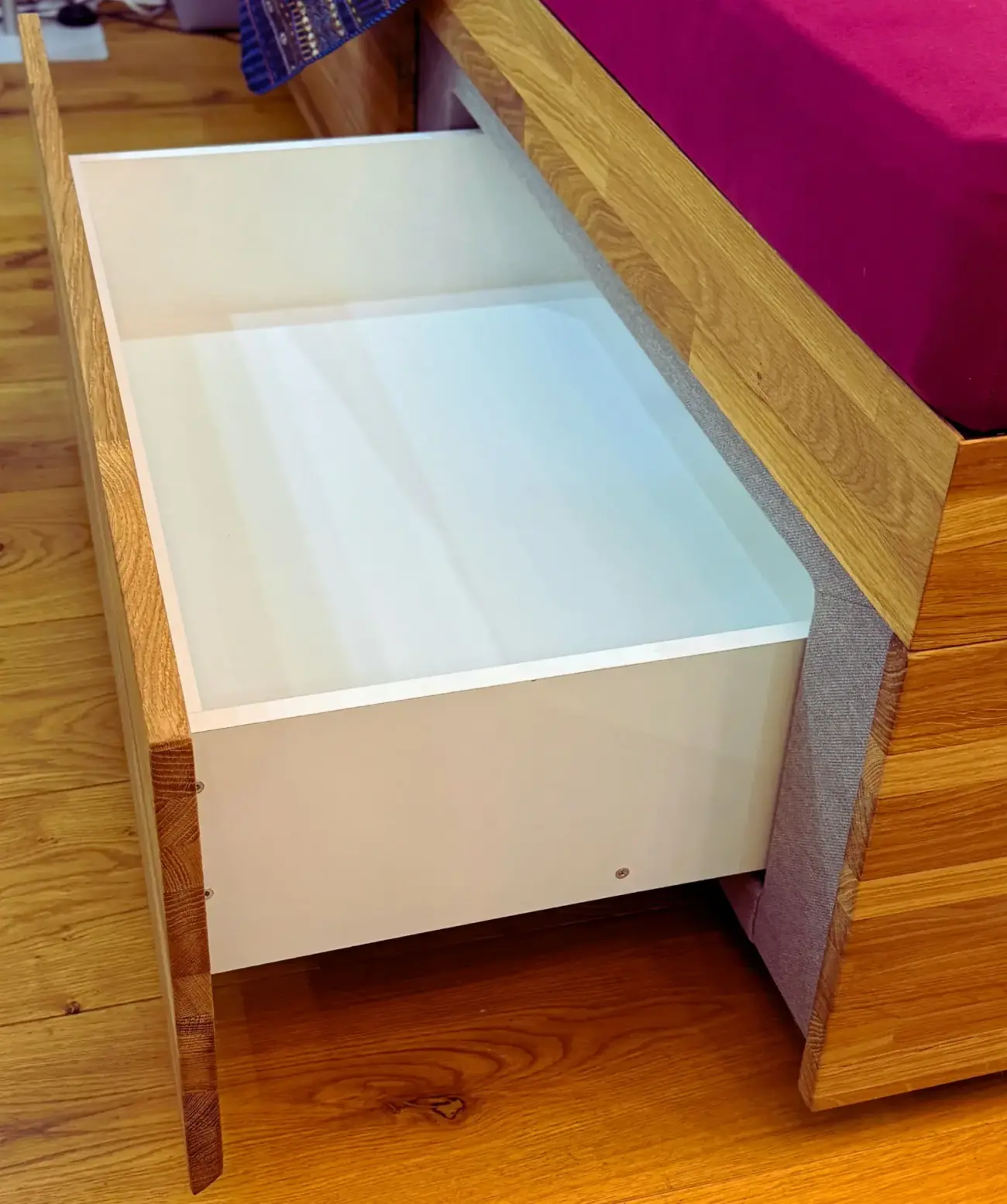 AQUARIBIK Massivholz Wasserbett mit Stauraum – Ausstellungsstück 5 AQUARIBIK Massivholz Wasserbett mit Stauraum – Ausstellungsstück – Bild 5