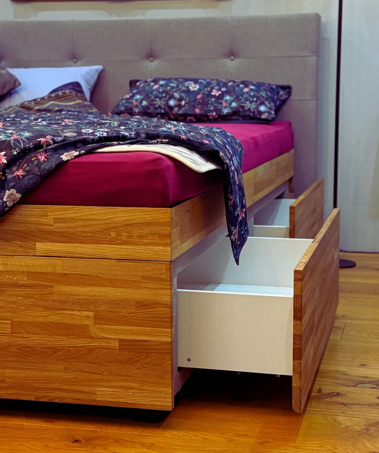 AQUARIBIK Massivholz Wasserbett mit Stauraum – Ausstellungsstück 7 AQUARIBIK Massivholz Wasserbett mit Stauraum – Ausstellungsstück – Bild 7