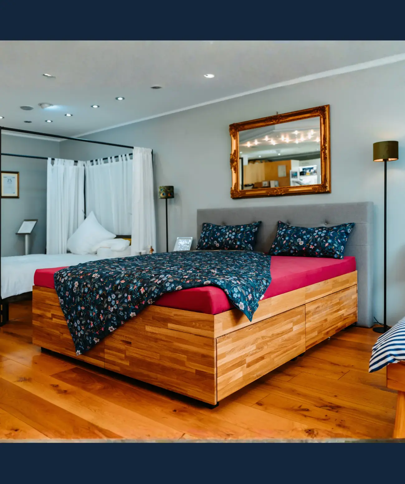 AQUARIBIK Massivholz Wasserbett mit Stauraum – Ausstellungsstück 2 AQUARIBIK Massivholz Wasserbett mit Stauraum – Ausstellungsstück – Bild 2