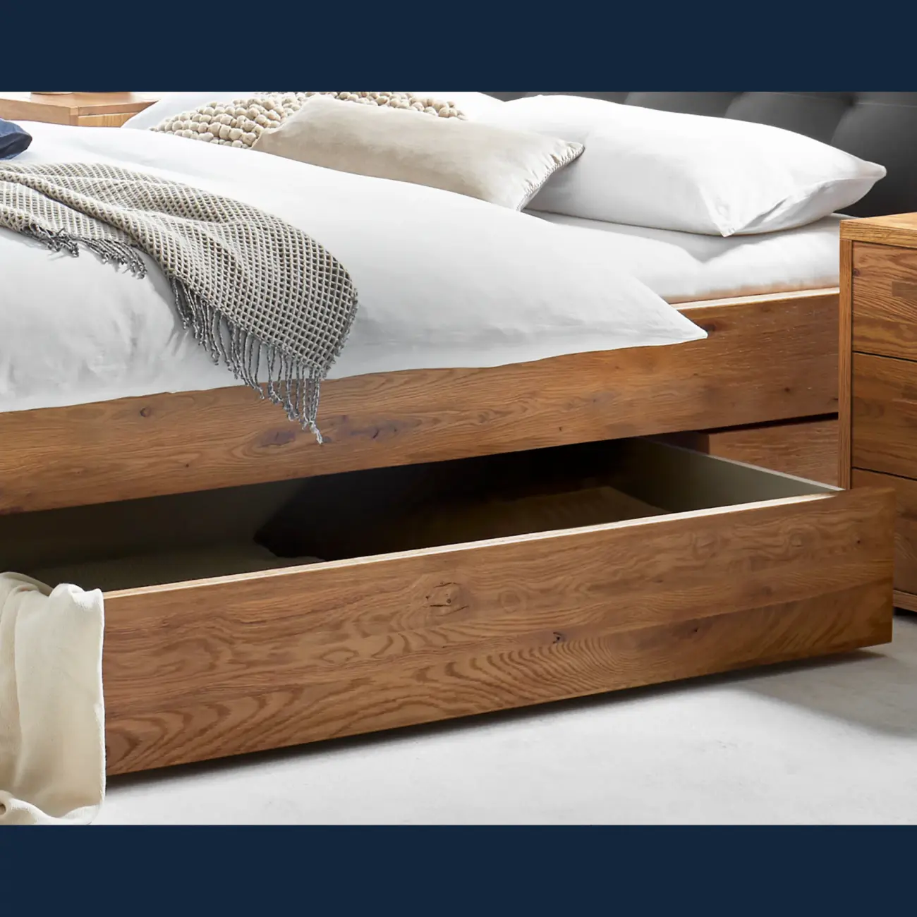 Massivholzbett Hasena Modern Stil Bett Campiglio mit Stauraum 5 Massivholzbett Hasena Modern Stil Bett Campiglio mit Stauraum – Bild 5