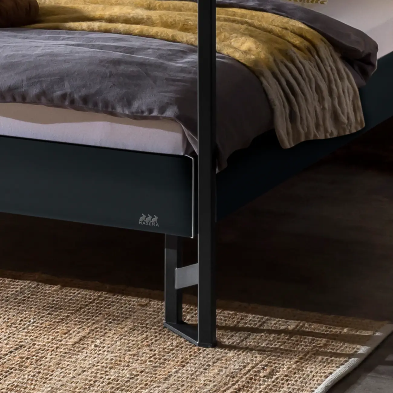 Himmelbett Hasena Ciluna Industrial Movie Fashion Line 14 Himmelbett Hasena Ciluna Industrial Movie Fashion Line – Bild 14