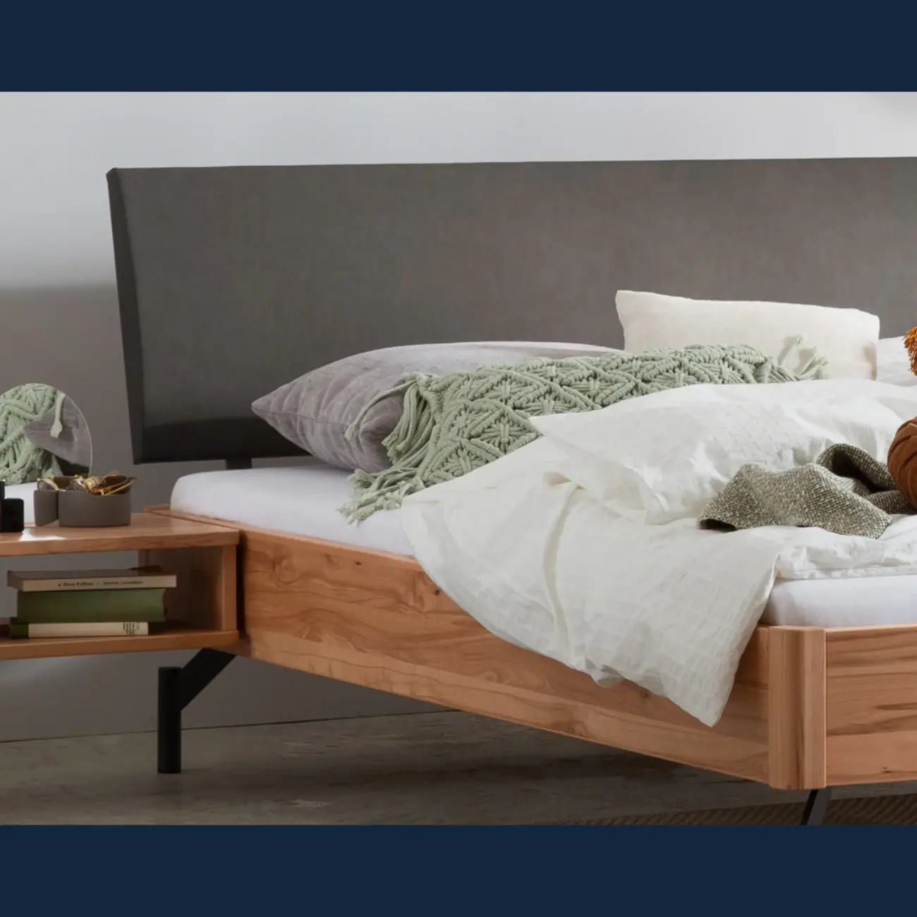 Elegantes Massivholzbett Hasena Broni im modern-skandinavischen Stil 11 Elegantes Massivholzbett Hasena Broni im modern-skandinavischen Stil – Bild 11