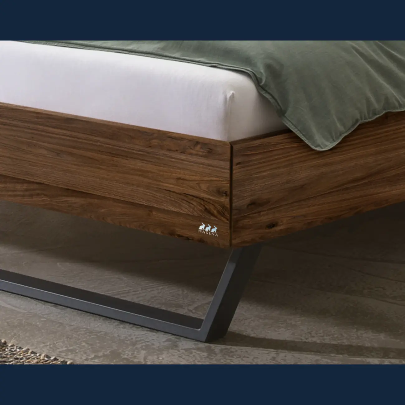 Urbanes Massivholzbett Hasena Enrico modern Industrial 10 Urbanes Massivholzbett Hasena Enrico modern Industrial – Bild 10