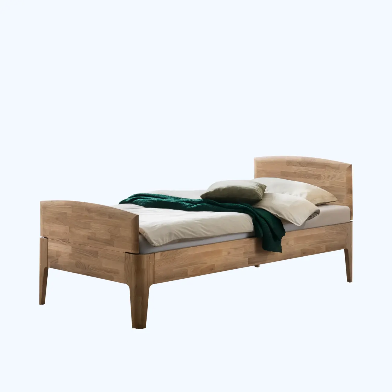 Komfortables Massivholzbett Hasena Luano modern-skandinavisch