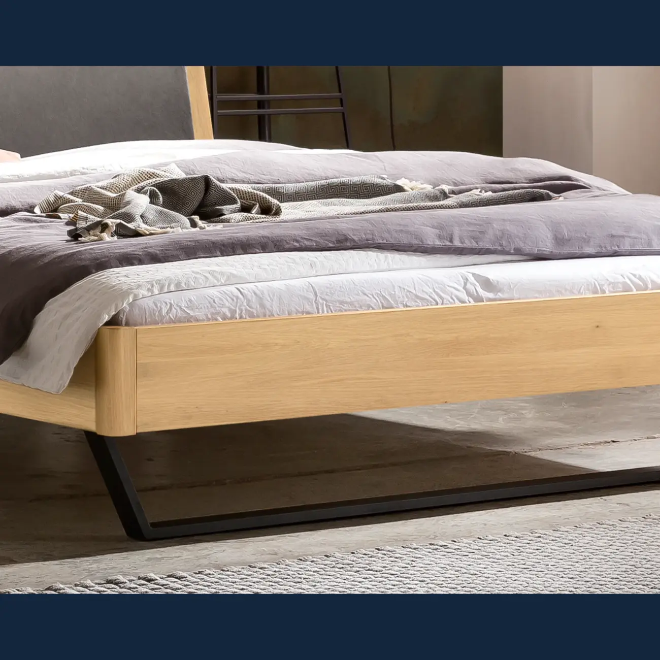 Elegantes Massivholzbett Hasena modern-industrial Marola 8 Elegantes Massivholzbett Hasena modern-industrial Marola – Bild 8