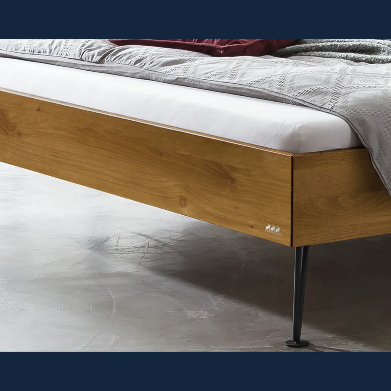 Charaktervolles Massivholzbett Hasena Roberto modern Industrial 30 Charaktervolles Massivholzbett Hasena Roberto modern Industrial – Bild 30