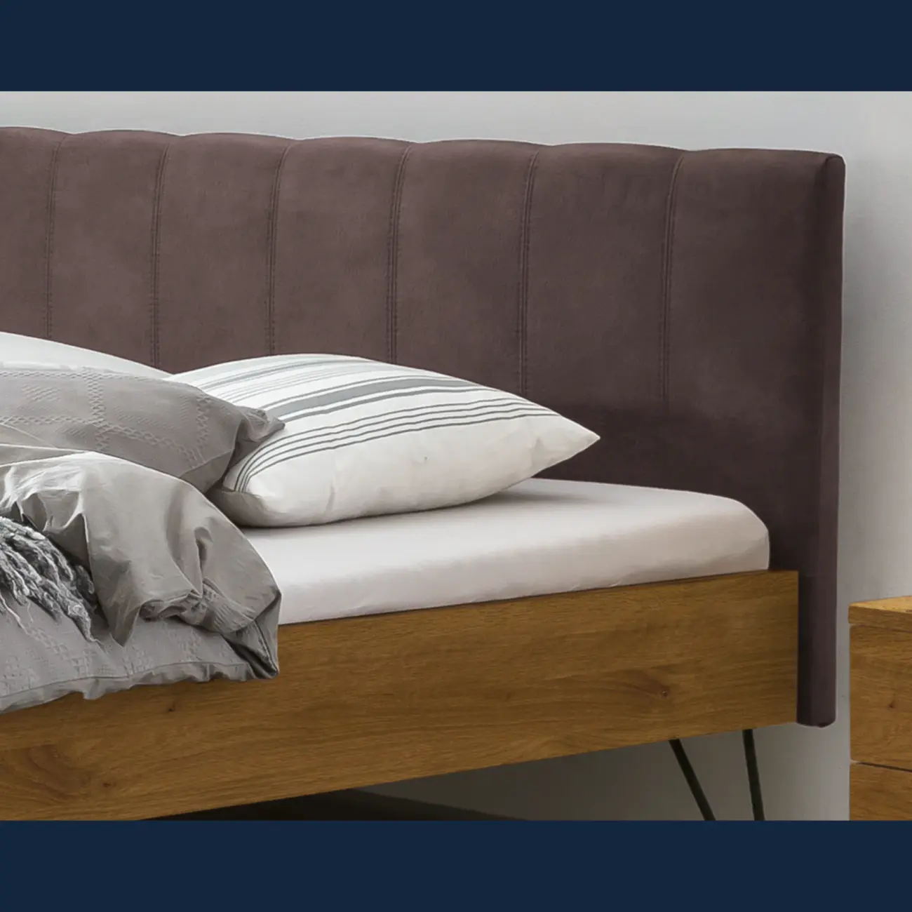 Charaktervolles Massivholzbett Hasena Roberto modern Industrial 23 Charaktervolles Massivholzbett Hasena Roberto modern Industrial – Bild 23