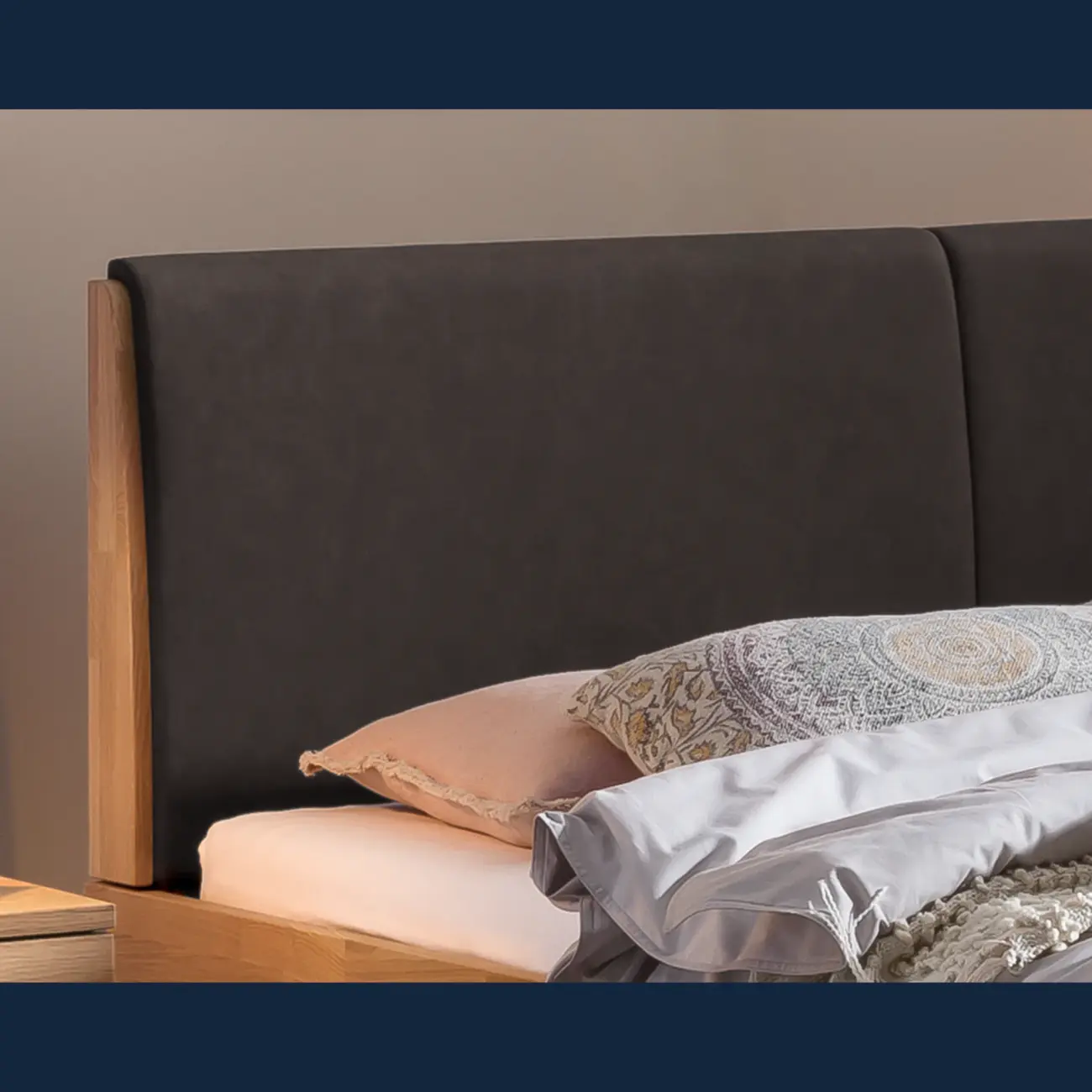 Ausgewogenes Massivholzbett Hasena Simone modern-skandinavisch 5 Ausgewogenes Massivholzbett Hasena Simone modern-skandinavisch – Bild 5