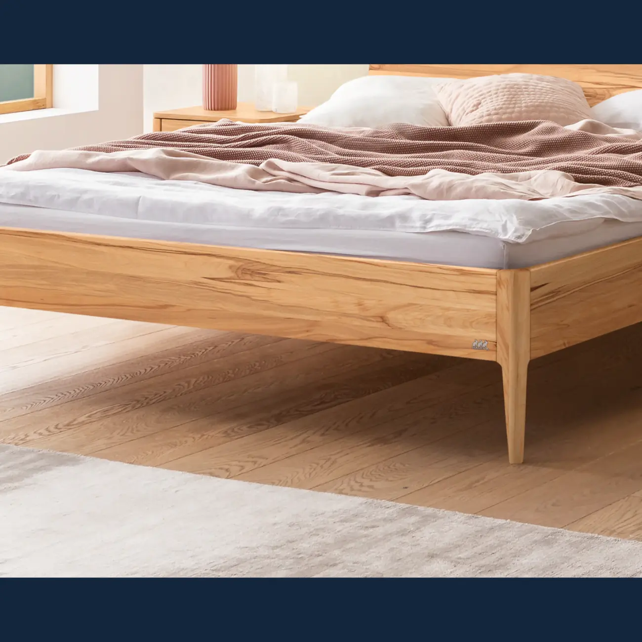 Sanftes Massivholzbett Hasena Spezia skandinavisch – Bild 16